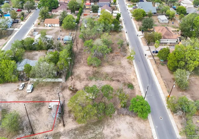 Photo 4 of Land for sale at 437 Esma St, San Antonio, TX 78223 | MLS# 1923934 | Listing updated on 2026-05-13