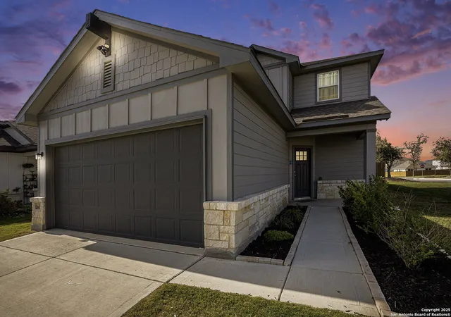 Photo 3 of Single family home for sale at 16615 Ginger Crossing, Elmendorf, TX 78112 | MLS# 1923935 | Listing updated on 2026-02-26