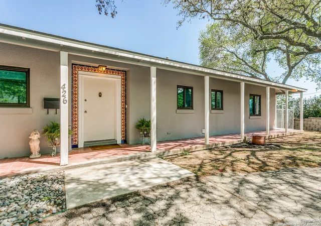 3rd image of 426 E Hathaway, San Antonio, TX 78209 | MLS# 1923990