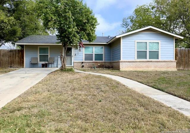 Photo 1 of Single family home for sale at 915 Rexford, San Antonio, TX 78216 | MLS# 1923994 | Listing updated on 2025-11-30