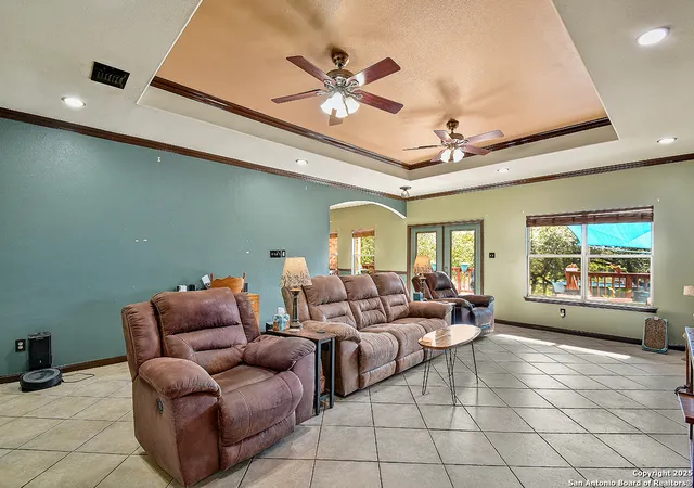 Photo 3 of Single family home for sale at 518 Oracle, San Antonio, TX 78260 | MLS# 1924012 | Listing updated on 2026-02-27
