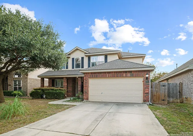 Photo 2 of Sale Pending at 8306 Piney Wood Run, San Antonio, TX 78255 | MLS# 1924019 | Listing updated on 2026-04-26