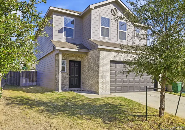 Photo 2 of Sale Pending at 419 Pleasanton, San Antonio, TX 78221 | MLS# 1924057 | Listing updated on 2026-03-03