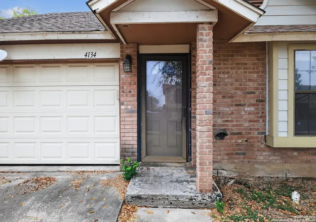 Photo 3 of Single family home for sale at 4134 Hunters Sun, San Antonio, TX 78244 | MLS# 1924085 | Listing updated on 2026-04-01
