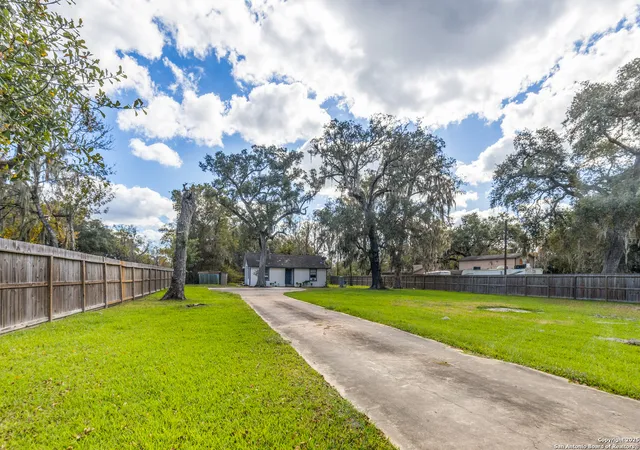 1st image of 4341 County Road 842, Brazoria, TX 77422 | MLS# 1924117