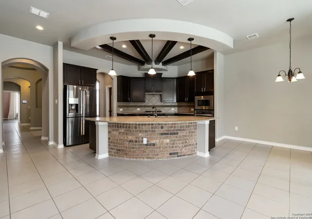 Photo 4 of Single family home for sale at 8803 Shady Mountain, San Antonio, TX 78254 | MLS# 1924118 | Listing updated on 2026-02-18