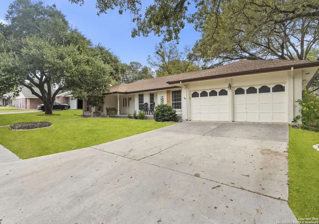 2nd image of 5922 Windhaven, Windcrest, TX 78239 | MLS# 1924122