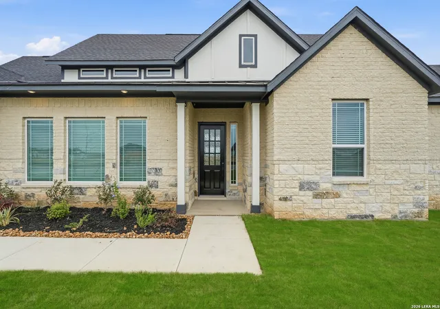 Photo 3 of Sale Pending at 718 Niebla Crk, San Antonio, TX 78263 | MLS# 1924156 | Listing updated on 2026-03-16