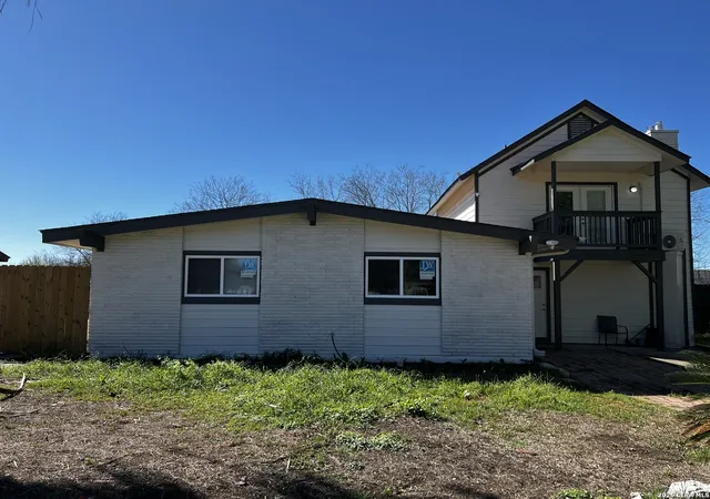 Photo 3 of Single family home for sale at 5606 Castle Prince, San Antonio, TX 78218 | MLS# 1924167 | Listing updated on 2026-03-13