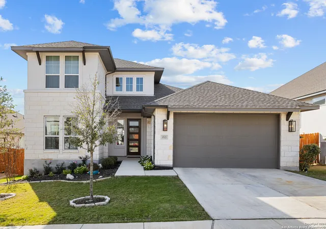 Photo 1 of Single family home for sale at 1521 Escarpment, New Braunfels, TX 78132 | MLS# 1924170 | Listing updated on 2026-04-27