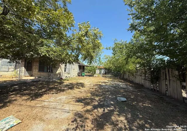 Photo 4 of Single family home for sale at 6618 Tupper, San Antonio, TX 78221 | MLS# 1924174 | Listing updated on 2026-06-28
