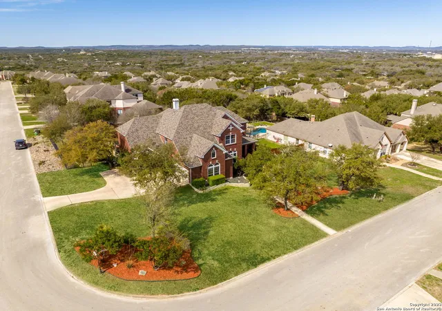 Photo 1 of Sale Pending at 27611 Autumn Ter, Boerne, TX 78006 | MLS# 1924188 | Listing updated on 2026-05-04