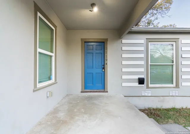 Homes for sale in San Antonio, TX | 2519 W Huisache, San Antonio, TX 78228 | MLS# 1924200