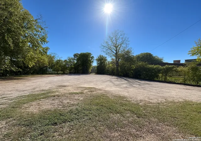 Photo 2 of Land for sale at 212 Wilmot St, San Antonio, TX 78237 | MLS# 1924225 | Listing updated on 2025-12-01