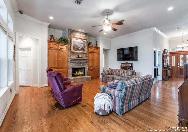 5th image of 8745 Phoenix Ave, Universal City, TX 78148 | MLS# 1924262
