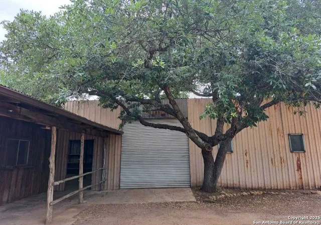 Photo 1 of Sale Pending at 673 Zigmont Rd, Adkins, TX 78101 | MLS# 1924266 | Listing updated on 2026-02-10