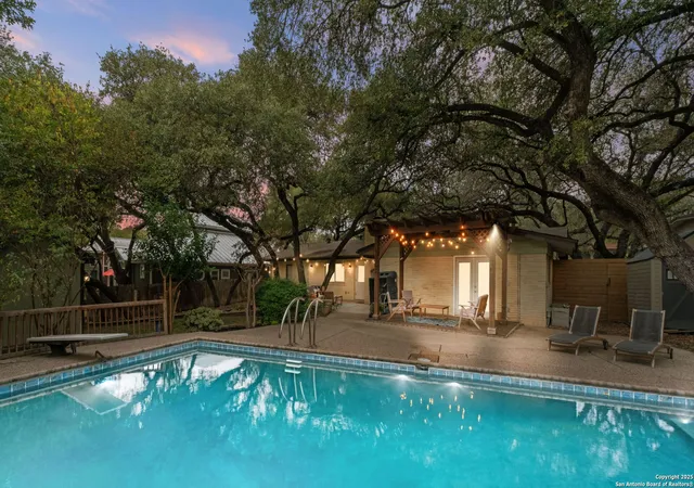 Homes for sale in San Antonio, TX | 10922 Whispering Wind, San Antonio, TX 78230 | MLS# 1924281