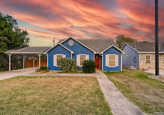 Photo 1 of Single family home for sale at 1150 Green Hill, Canyon Lake, TX 78133 | MLS# 1924282 | Listing updated on 2026-03-13