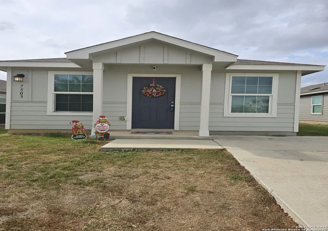 Photo 3 of Single family home for sale at 7503 Silos Trail, San Antonio, TX 78252 | MLS# 1924298 | Listing updated on 2025-12-18