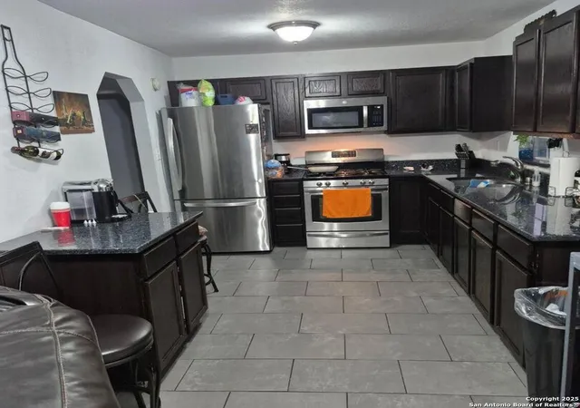 Photo 1 of Single family home for sale at 124 Mitchell St, San Antonio, TX 78210 | MLS# 1924300 | Listing updated on 2026-08-12