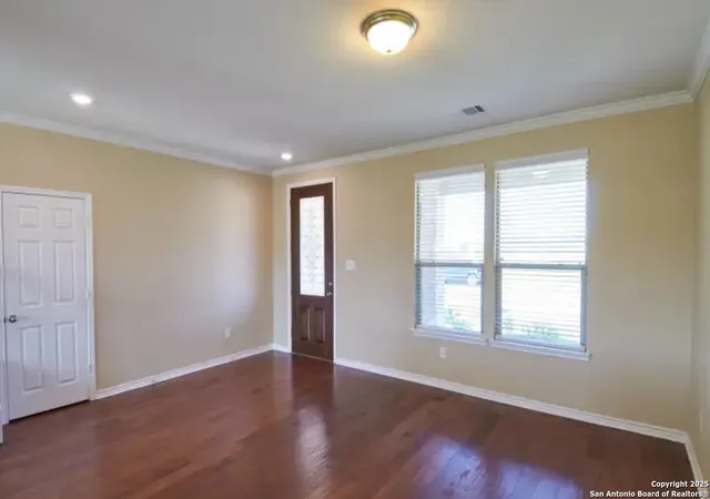 Photo 3 of Single family home for sale at 223 Anchor, Universal City, TX 78148 | MLS# 1924309 | Listing updated on 2025-12-02