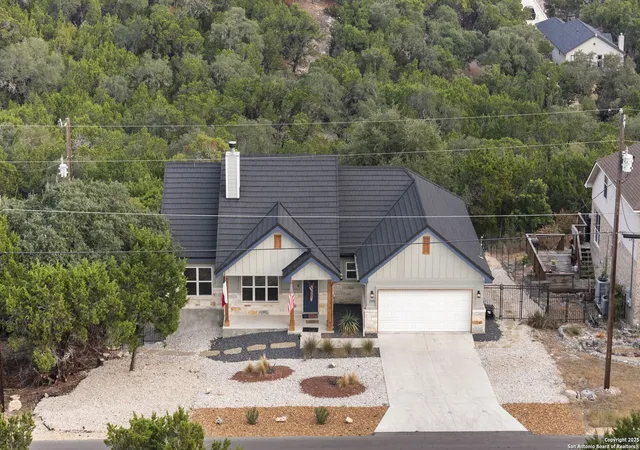 Photo 2 of Single family home for sale at 295 Delanoy Dr, Canyon Lake, TX 78133 | MLS# 1924358 | Listing updated on 2026-03-13