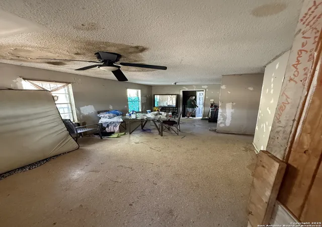 2nd image of 818 Frank, San Antonio, TX 78208 | MLS# 1924388