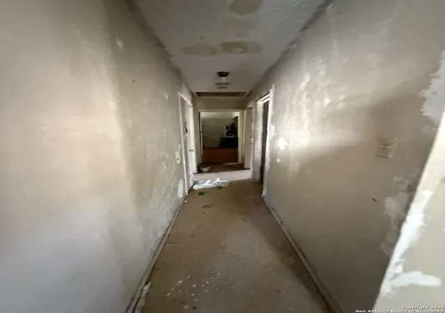 image of 818 Frank, San Antonio, TX 78208 | MLS# 1924388