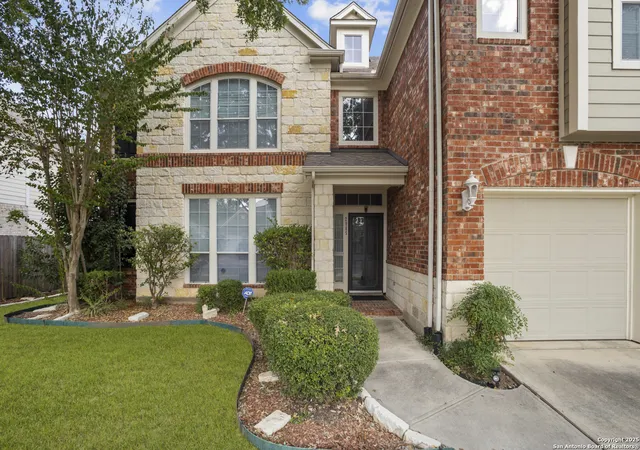 Photo 2 of Single family home for sale at 2985 Prairie, Seguin, TX 78155 | MLS# 1924402 | Listing updated on 2026-05-04