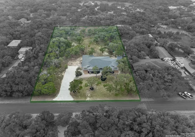 Photo 3 of Sale Pending at 3760 Ridgeway Dr, San Antonio, TX 78259 | MLS# 1924413 | Listing updated on 2025-12-26