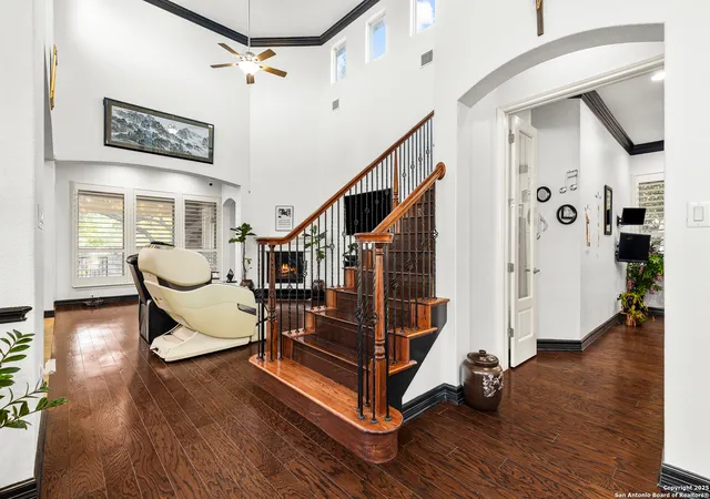 Photo 3 of Single family home for sale at 2426 Dunmore Hill, San Antonio, TX 78230 | MLS# 1924418 | Listing updated on 2025-12-02
