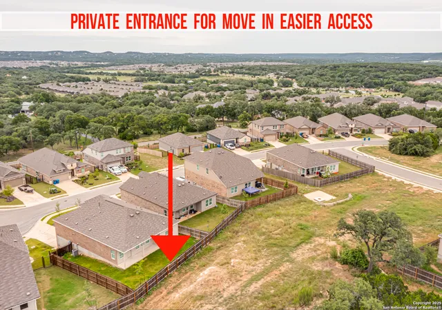 Photo 4 of Single family home for sale at 32231 Escarole Bend, Bulverde, TX 78163 | MLS# 1924423 | Listing updated on 2025-12-02