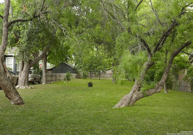 17th image of 539 E Huisache, San Antonio, TX 78212 | MLS# 1924428