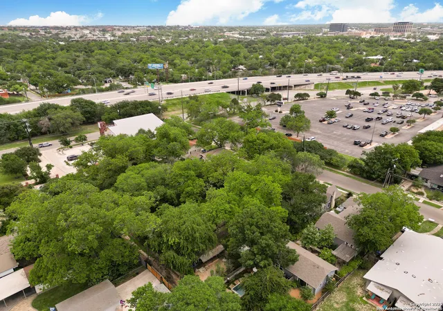 4th image of 539 E Huisache, San Antonio, TX 78212 | MLS# 1924428