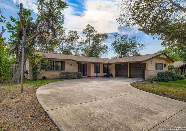 2nd image of 742 Winfield, Windcrest, TX 78239 | MLS# 1924450