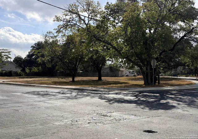 Photo 2 of Land for sale at 407 Frey St, Boerne, TX 78006 | MLS# 1924474 | Listing updated on 2026-02-05