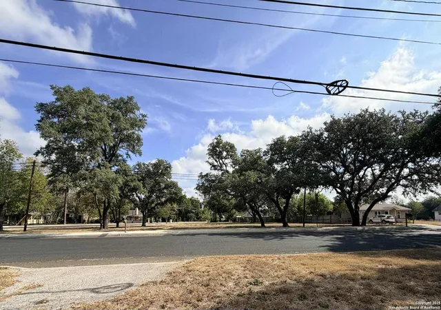 Photo 3 of Land for sale at 407 Frey St, Boerne, TX 78006 | MLS# 1924474 | Listing updated on 2026-02-05