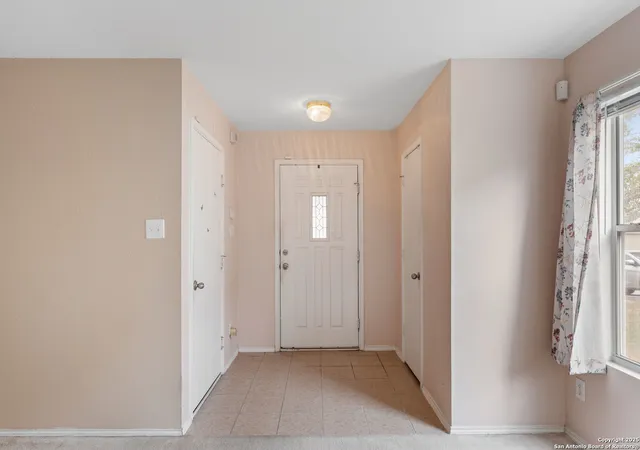 Photo 4 of Single family home for sale at 16411 Alamo Derby, Schertz, TX 78154 | MLS# 1924486 | Listing updated on 2025-12-02