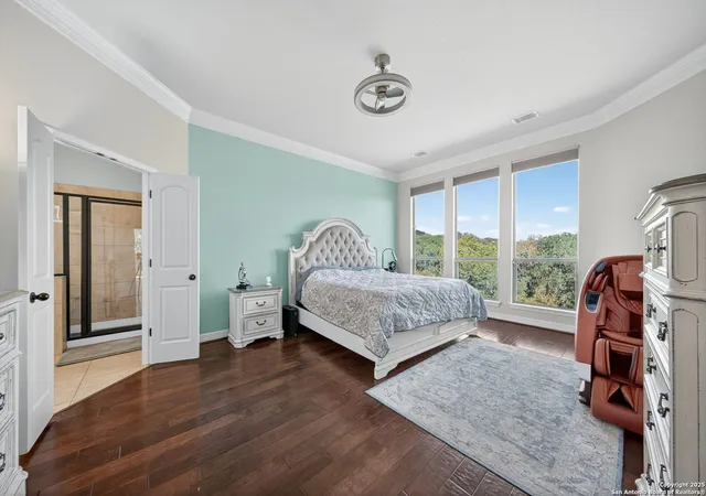 Photo 3 of Sale Pending at 7807 Hermosa Hl, San Antonio, TX 78256 | MLS# 1924531 | Listing updated on 2026-04-29