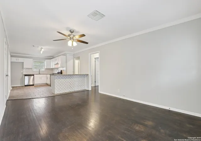 4th image of 2207 Ramona, San Antonio, TX 78201 | MLS# 1924538
