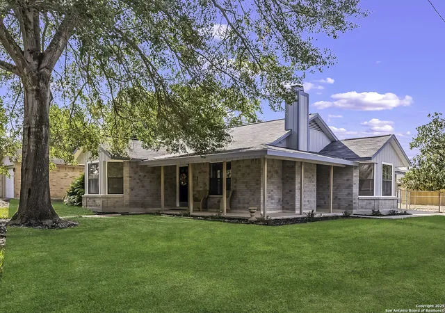 Photo 3 of Sale Pending at 1017 Abilene, Pleasanton, TX 78064 | MLS# 1924590 | Listing updated on 2025-12-16