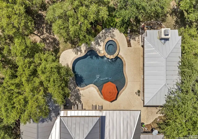 Photo 4 of Sale Pending at 419 Ranch Pass, Boerne, TX 78015 | MLS# 1924640 | Listing updated on 2025-12-18