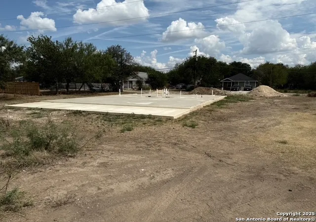 Photo 1 of Land for sale at 2327 Sw 34th, San Antonio, TX 78237 | MLS# 1924655 | Listing updated on 2026-01-16