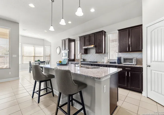 Photo 4 of Single family home for sale at 5117 Arrow Ridge, Marion, TX 78124 | MLS# 1924689 | Listing updated on 2026-08-14