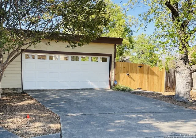 Photo 1 of Sale Pending at 7918 Falcon Ridge, San Antonio, TX 78239 | MLS# 1924697 | Listing updated on 2025-12-29