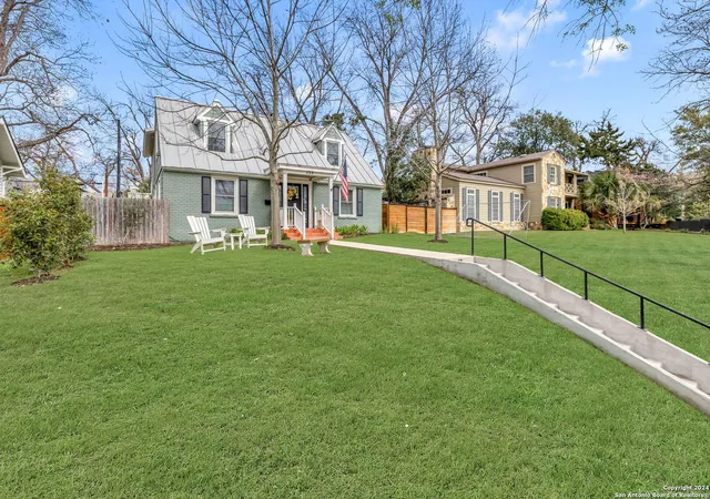 2nd image of 135 Blue Bonnet Blvd, Alamo Heights, TX 78209 | MLS# 1924734