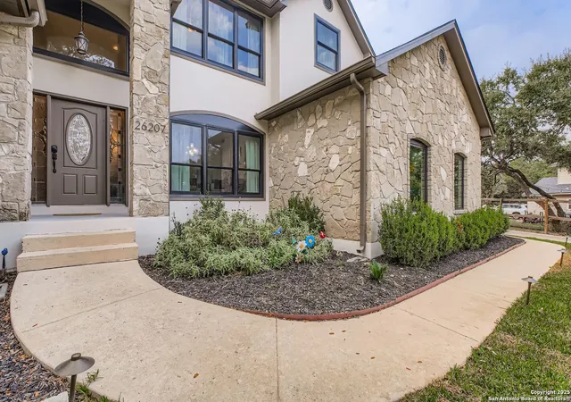 Photo 3 of Sale Pending at 26207 Misty Point, San Antonio, TX 78260 | MLS# 1924745 | Listing updated on 2026-01-09
