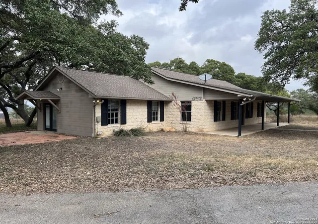 3rd image of 6159 Fm 311, Spring Branch, TX 78070 | MLS# 1924746