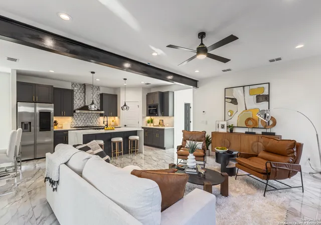 4th image of 108 Dowdy St, San Antonio, TX 78204 | MLS# 1924751