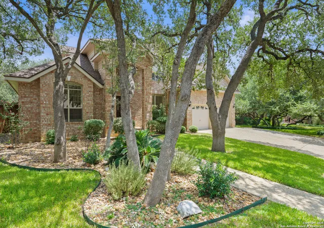 Photo 3 of Single family home for sale at 17314 Fountain Bluff, San Antonio, TX 78248 | MLS# 1924752 | Listing updated on 2026-01-12